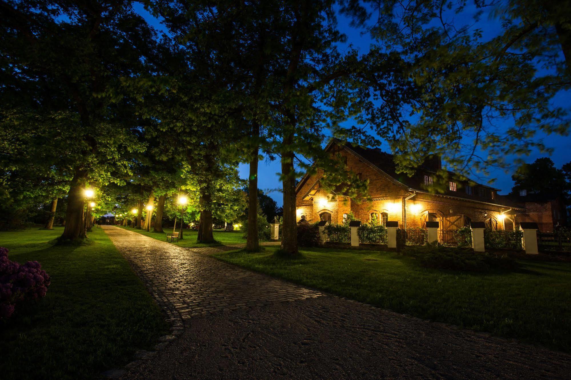 Palac Ciekocinko Hotel Resort & Wellness Exterior foto